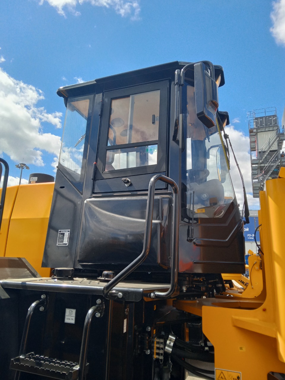 Кабина LONKING CDM 876