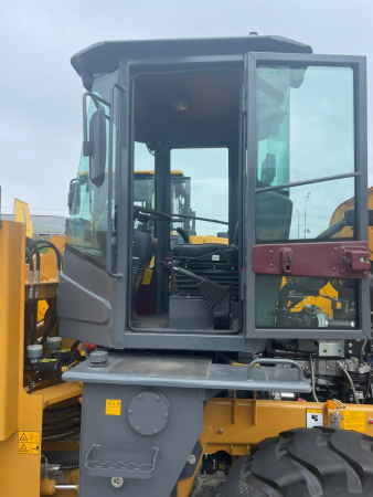 Кабина LONKING CDM 833